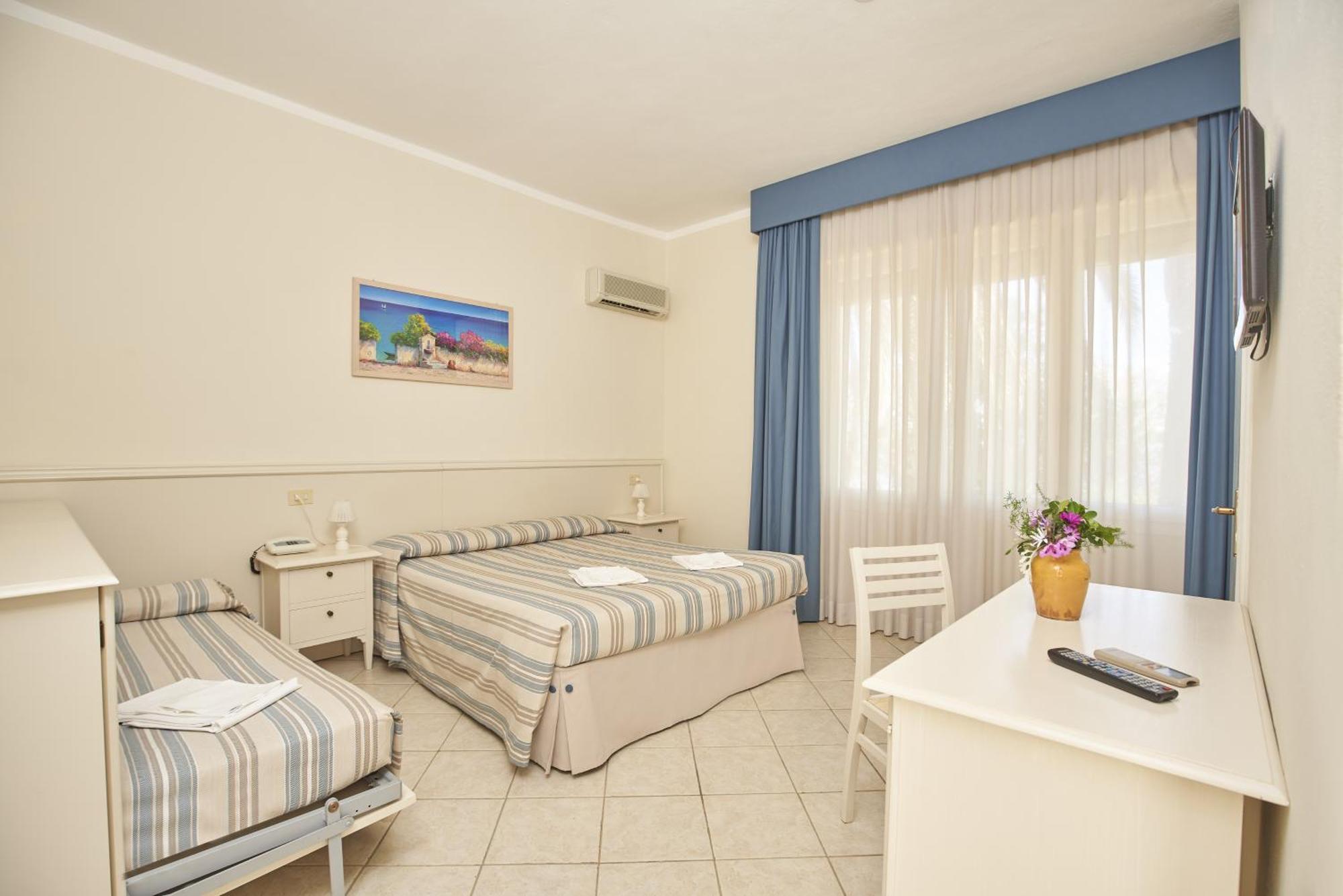 Hotel Villa Rodriguez Capoliveri  Ngoại thất bức ảnh